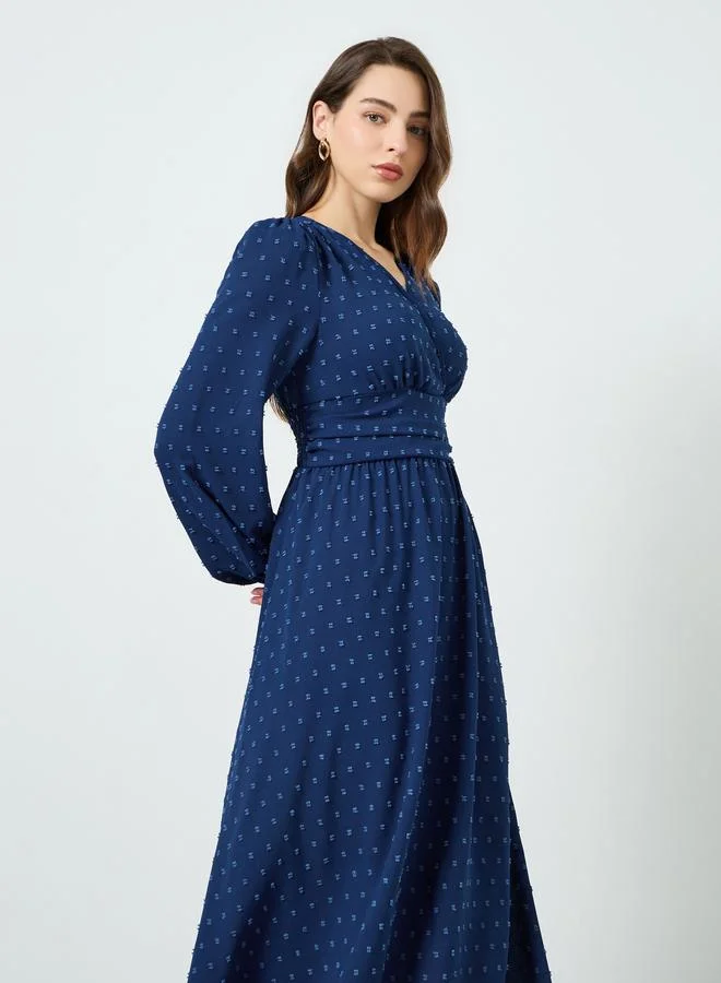 تايك تو فستان ميدي بتفاصيل بارزة الملمس وأكمام بالون